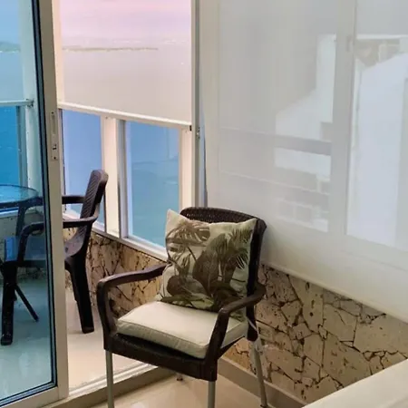 Apartamento Balcones Del Caribe En El Laguito Torres Del Cartagena